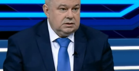 Čas iz ustavnog prava za Dževada Mahmutovića 