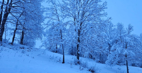 Gdje je do jutros palo više od pola metra snijega