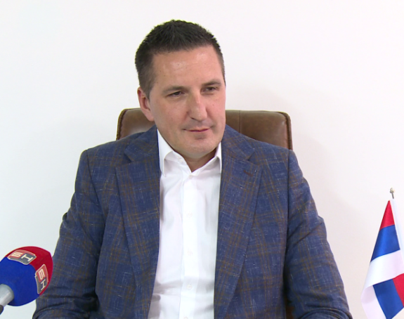 Пронађен пиштољ и муниција у возилу Недељка Елека