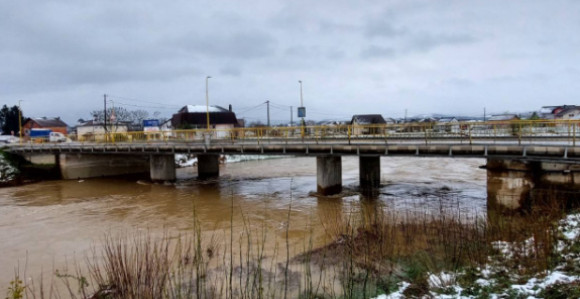 Приједор: Поплављено око 400 објеката, проглашен први степен одбране од поплава