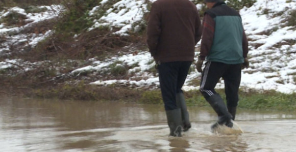 Приједор: Велики број објеката под водом, мјештани очајни