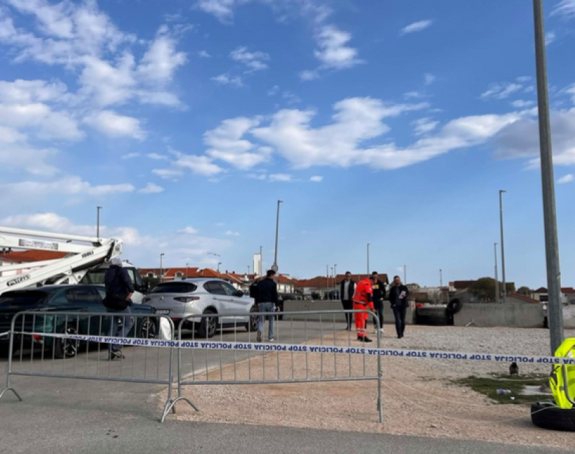 Vozilo skrenulo sa staze u Zadru, 4 osobe povrijeđene