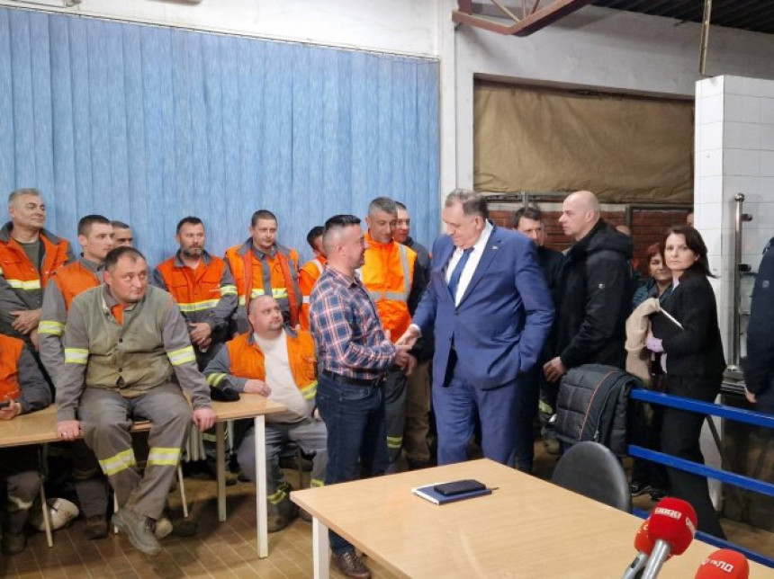 Бодирога: Додик наредио милионску исплату приватној фирми