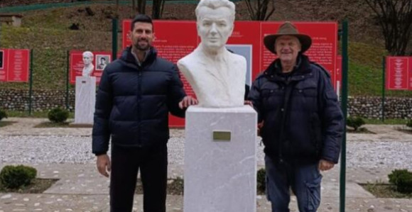 Novak Đoković ponovo posjetio piramide u Visokom