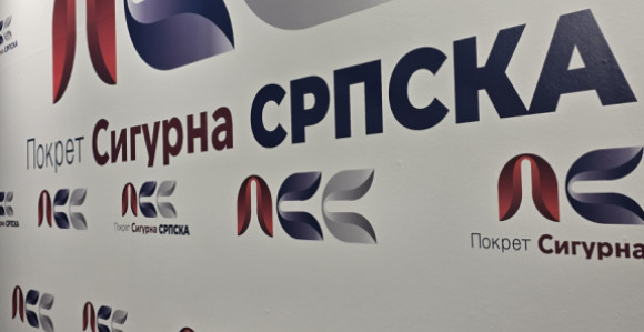 Kako aktivisti SNSD-a ponižavaju poljoprivrednike