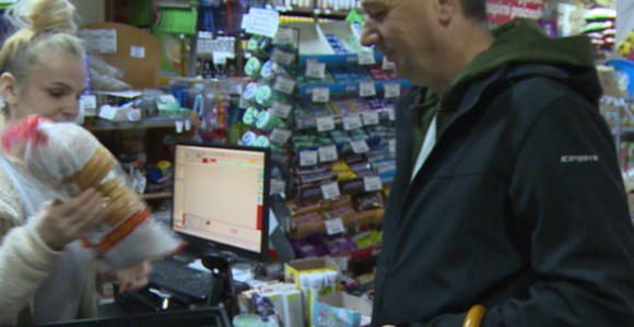 Грађани РС због високих цијена спас проналазе у Србији