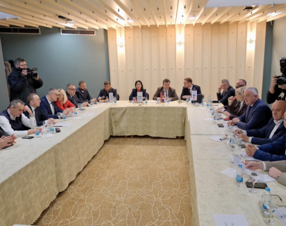 Crnadak: Ključni dogovor opozicije treba da bude kao u Crnoj Gori, a to je da nema saradnje sa režimom!