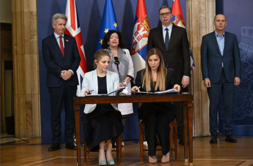 Вучић: Обезбијеђени су најбољи лијекови за најтежа обољења