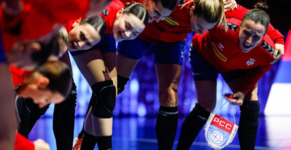 Рукометашице Србије стигле на корак од Европског првенства