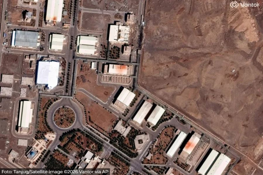 Iran gradi barikade oko nuklearnog postrojenja