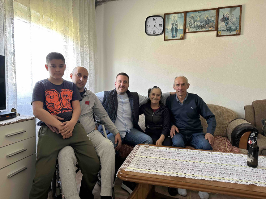 Drinić: Sistem je obične ljude prepustio same sebi