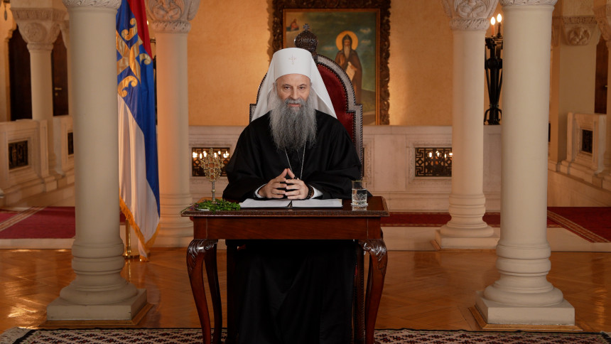 Патријарх служио на Васкрс литургију у Пећкој патријаршији