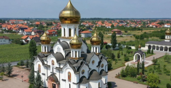 У манастиру Свете Петке у Бијељини служена литургија