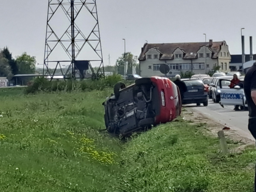 Nezgoda u Bijeljini, trenutno otežano odvijanje saobraćaja