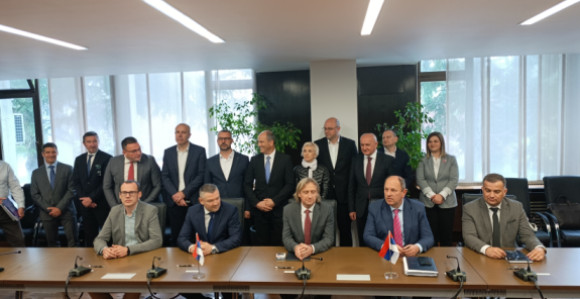 Ugovor potpisan: Milioni evra i trećina struje iz Ugljevika nepovratno odlaze u Sloveniju