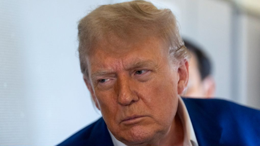 "Да ја нисам предсједник, свијет би се распао"