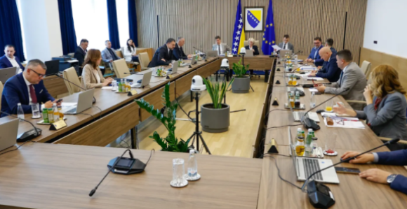 Evropski put na čekanju, Konaković optužuje SNSD