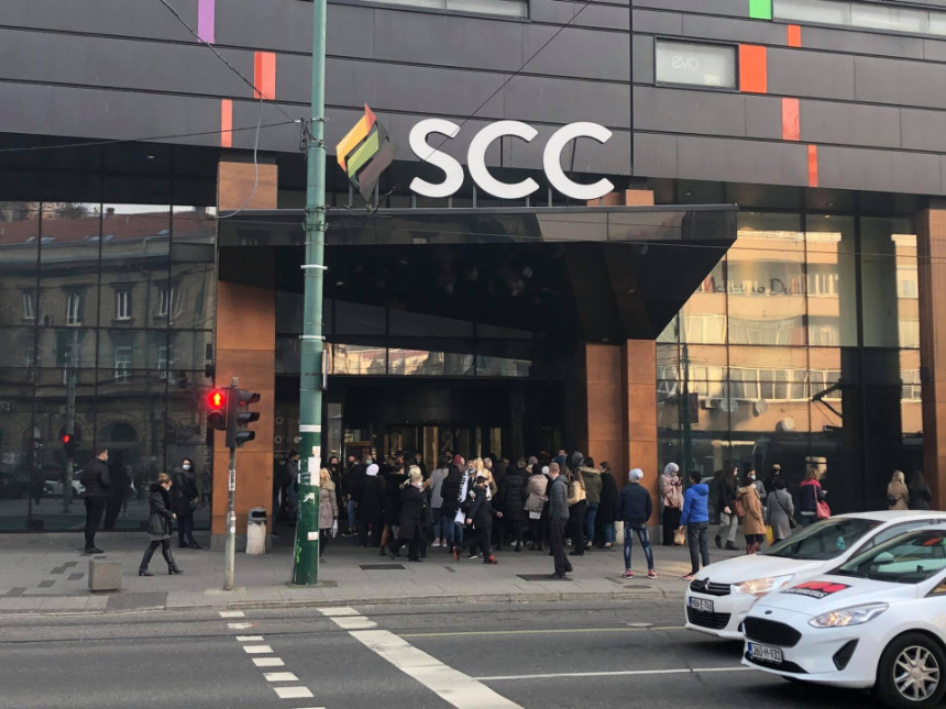 Дојава о бомби у два тржна центра у Сарајеву