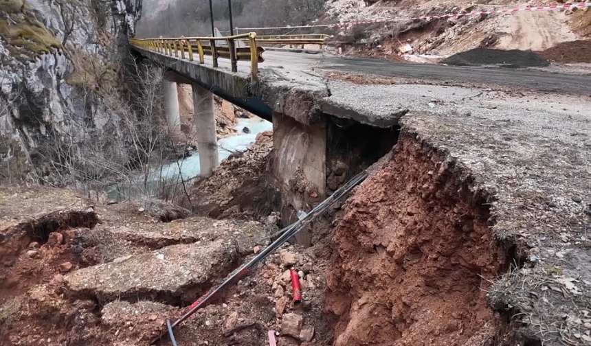 Лажна обећања власти која смо скупо платили: Обећали ауто-путеве и јефтинију струју, а добили макадам и 50% скупљу струју!