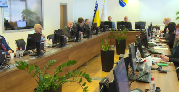 Европска унија разматра прекид финансирања ВСТС-а 