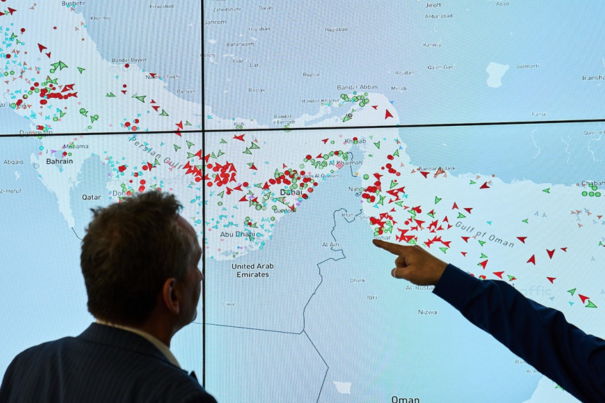 Иран поново уводи строгу контролу над Ормуским мореузом
