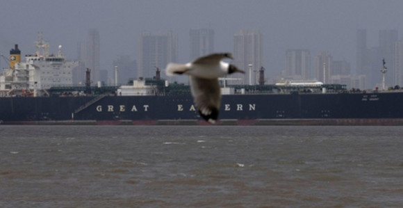 Техеран уводи таксе за пролаз бродова кроз мореуз