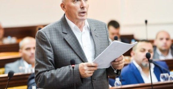 "Umjesto Banjaluke, azil za pse prave u Derventi, kojom upravlja SNSD-ov načelnik"