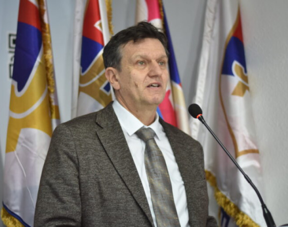 Блануша поручио: Није патриотизам узимати од народа!