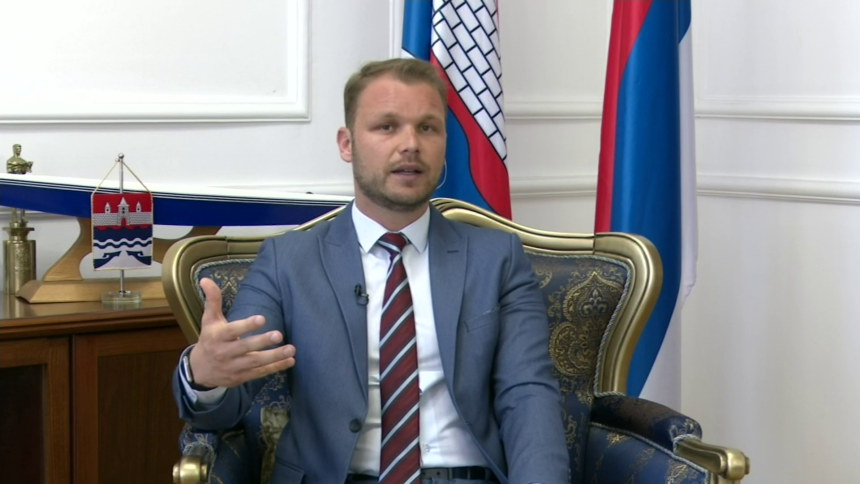 Opozicija je na korak do dogovora, SNSD nema koga da pošalje u trku!