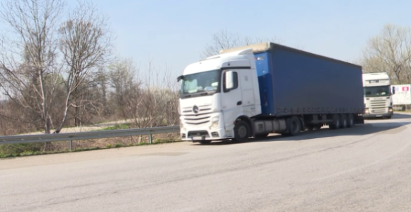 Transport u BiH na ivici: Vozači čekaju do 205 sati godišnje