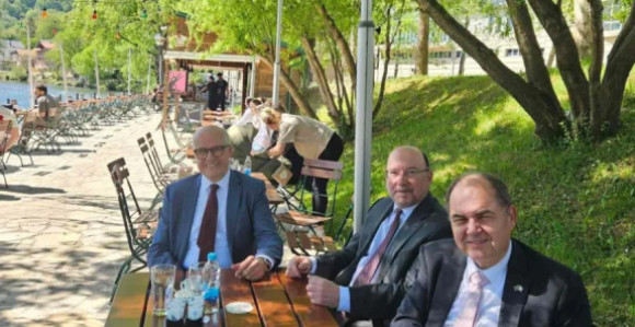 Šmit u Banjaluci, niko ga nije ometao prilikom posjete?!