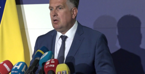 Дејтон је оквир који нам одговара, све остало је авантура