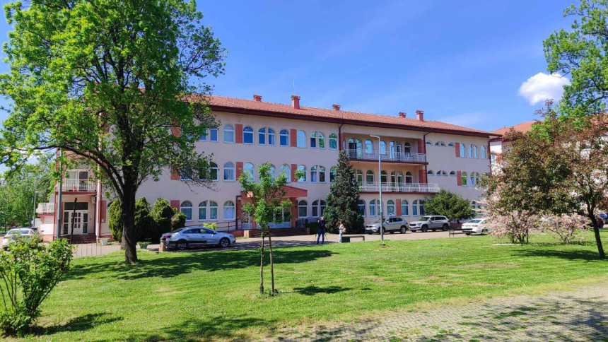 Тројици одређен притвор због више кривичних дјела