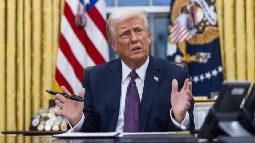 Трамп: Иран је у колапсу, управо су нас обавијестили