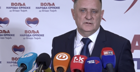 На одговорним функцијама налазе се полтрони који урушавају институције Српске