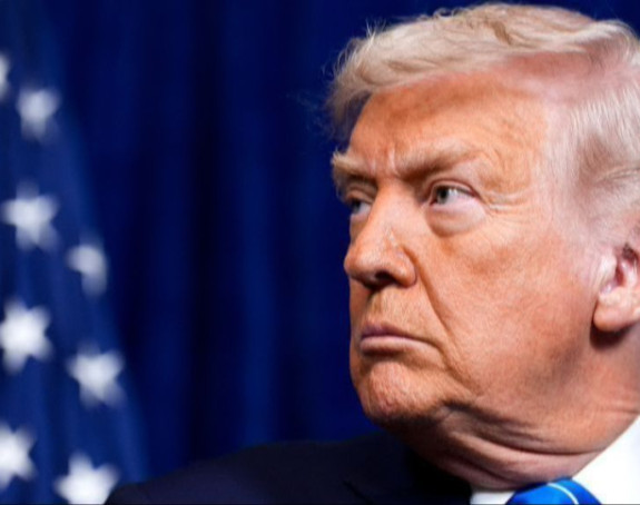 Сенат одбацио приједлог демократа да ограниче Трампа