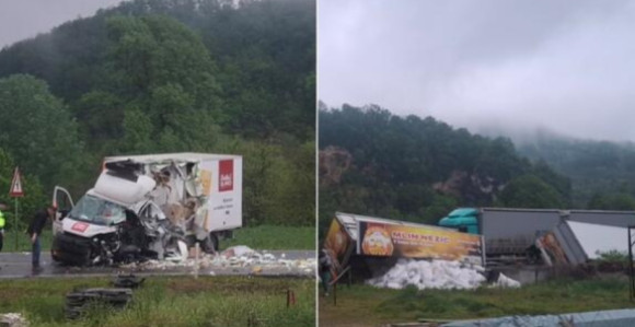 Тежак судар два камиона код Добоја