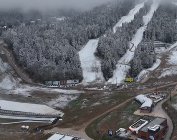 Пад температуре донио првомајски снијег на Бјелашницу
