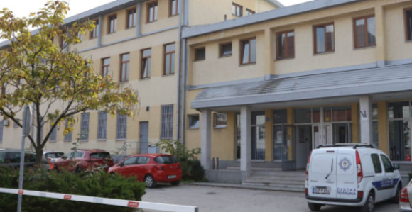 Потврђена оптужница због покушаја убиства супруга