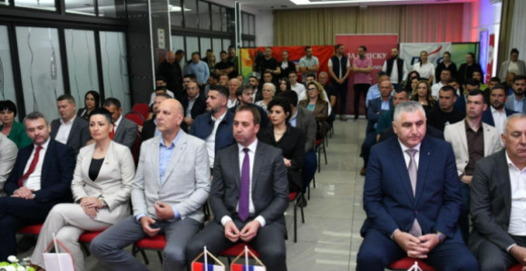 Селак и Стојановић заједно излазе на изборе у октобру