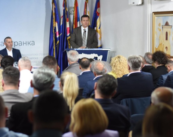 Подршка Блануши да се око СДС-а окупе све странке које су против режима! (ВИДЕО)