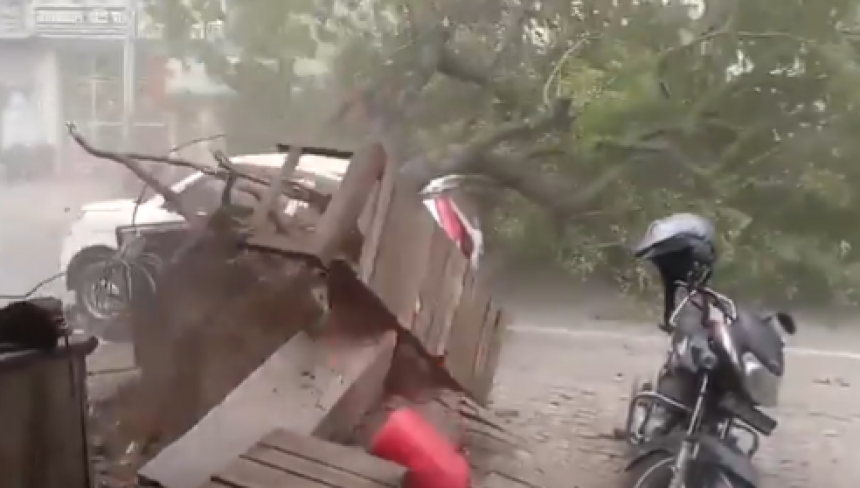 Jezivo nevrijeme u Indiji, više od 100 osoba stradalo