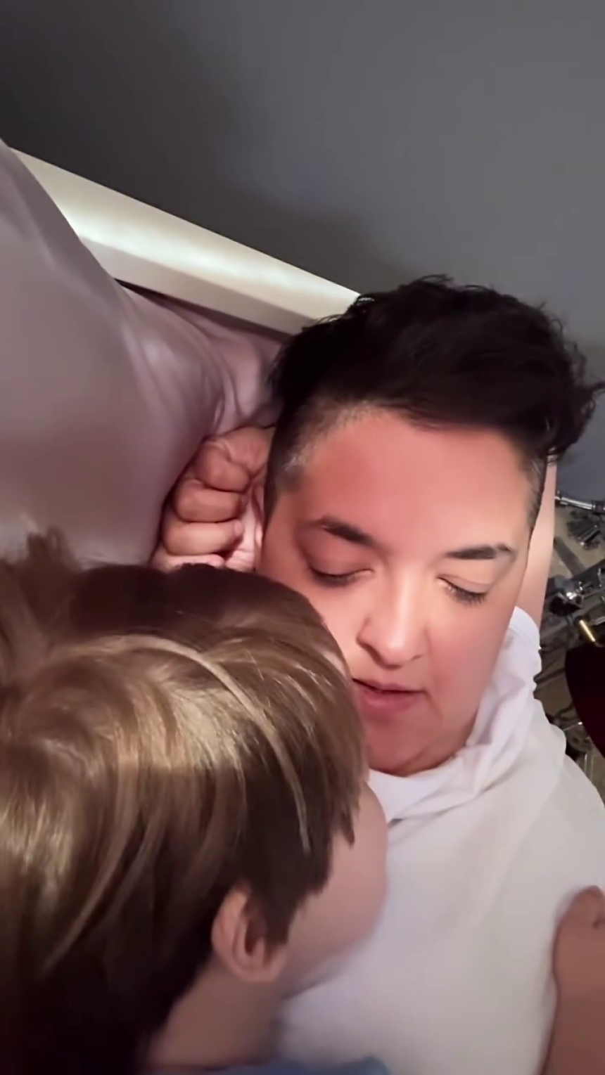 Marijin razgovor sa sinom topi i najtvrđa srca (VIDEO)