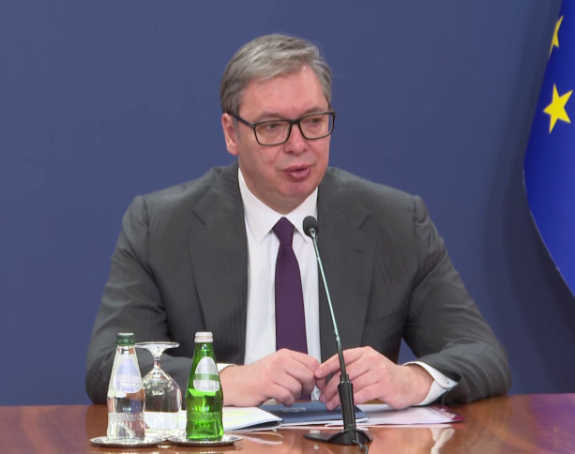 Вучић путује у Кину, у плану важни разговори са Сијем