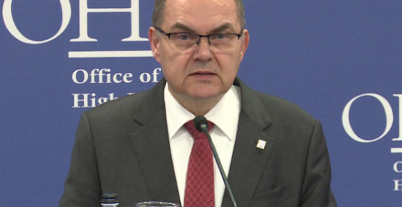 Da li će Šmit na odlasku dodatno zakomplikovati situaciju u BiH?