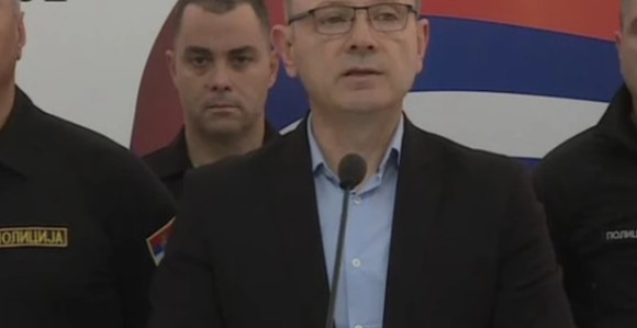 МУП Србије потврдио: Скуп на Славији пријављен и легалан