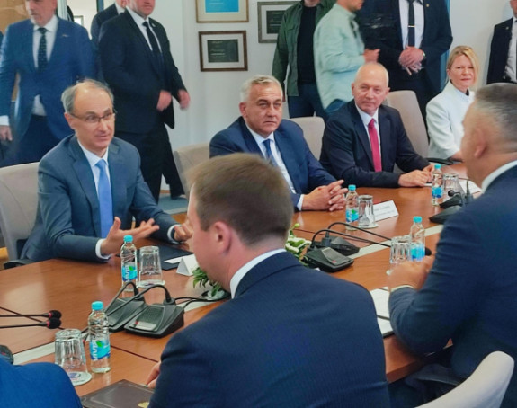 Састанак премијера Србије и Републике Српске у Требињу