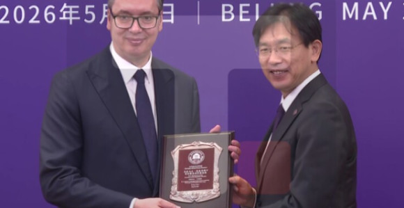 Vučić držao predavanje na Univerzitetu "Ćinghua" u Pekingu