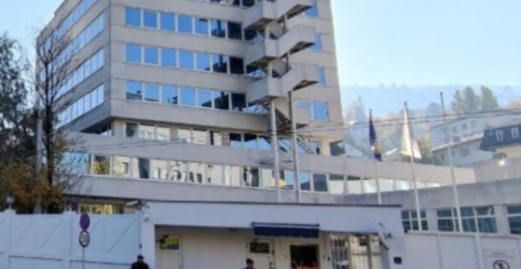 Bilt i Petrič pozvali na ukidanje OHR: BiH je potreban novi početak