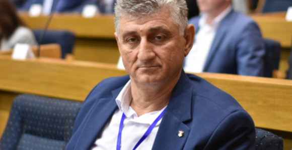 Поштујемо све жртве, али усташким симболима нема мјеста у Републици Српској!